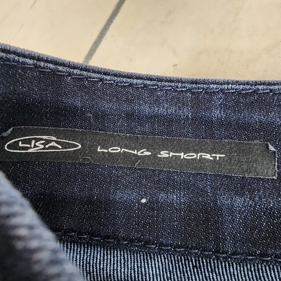 William Rast Lisa Long Jean Short Jort Dark Wash Size 26 Y2K Streetwear - Picture 3 of 15